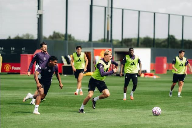 爱游戏app下载-记者：赫尔城想租借科利尔至赛季末，但他们无法支付费用