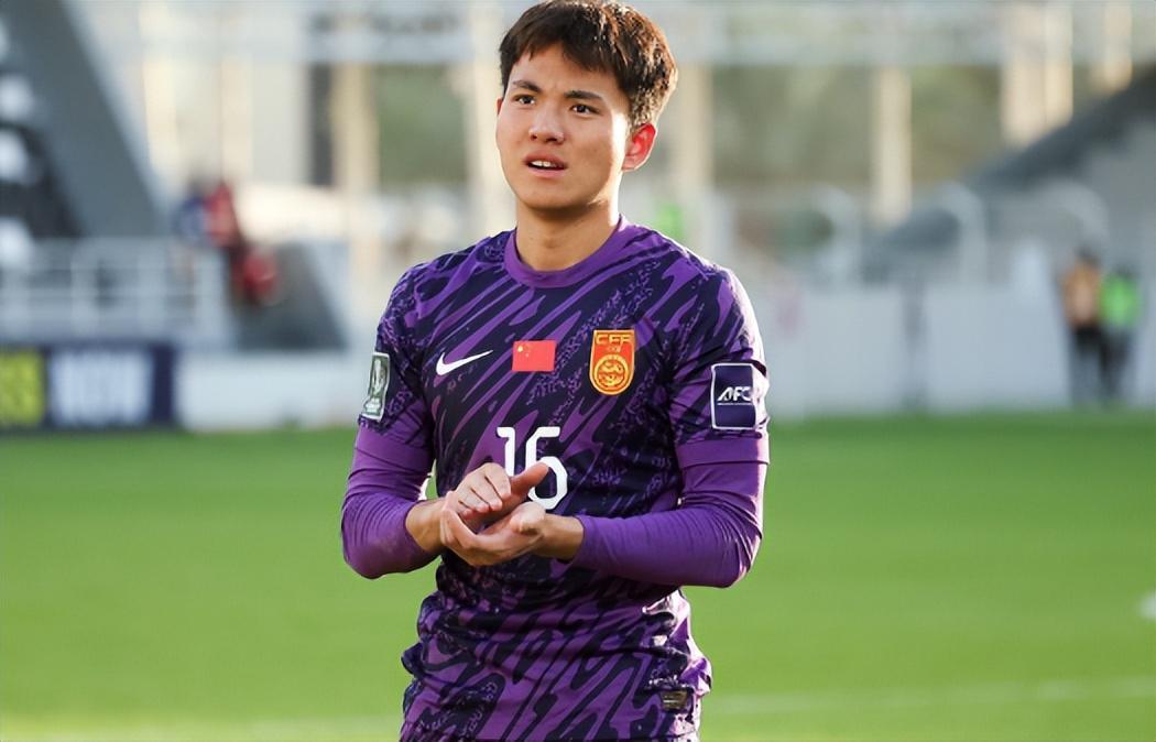 爱游戏官方网站-一场0·0验出U23国足两大水货 表现平庸难堪大用 打乌兹别克不能用