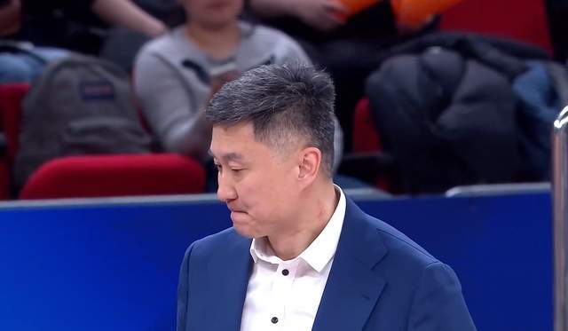 爱游戏官方入口-焦泊乔被交易?杜锋公开回应,给出2点解释,态度明确,点名2小将